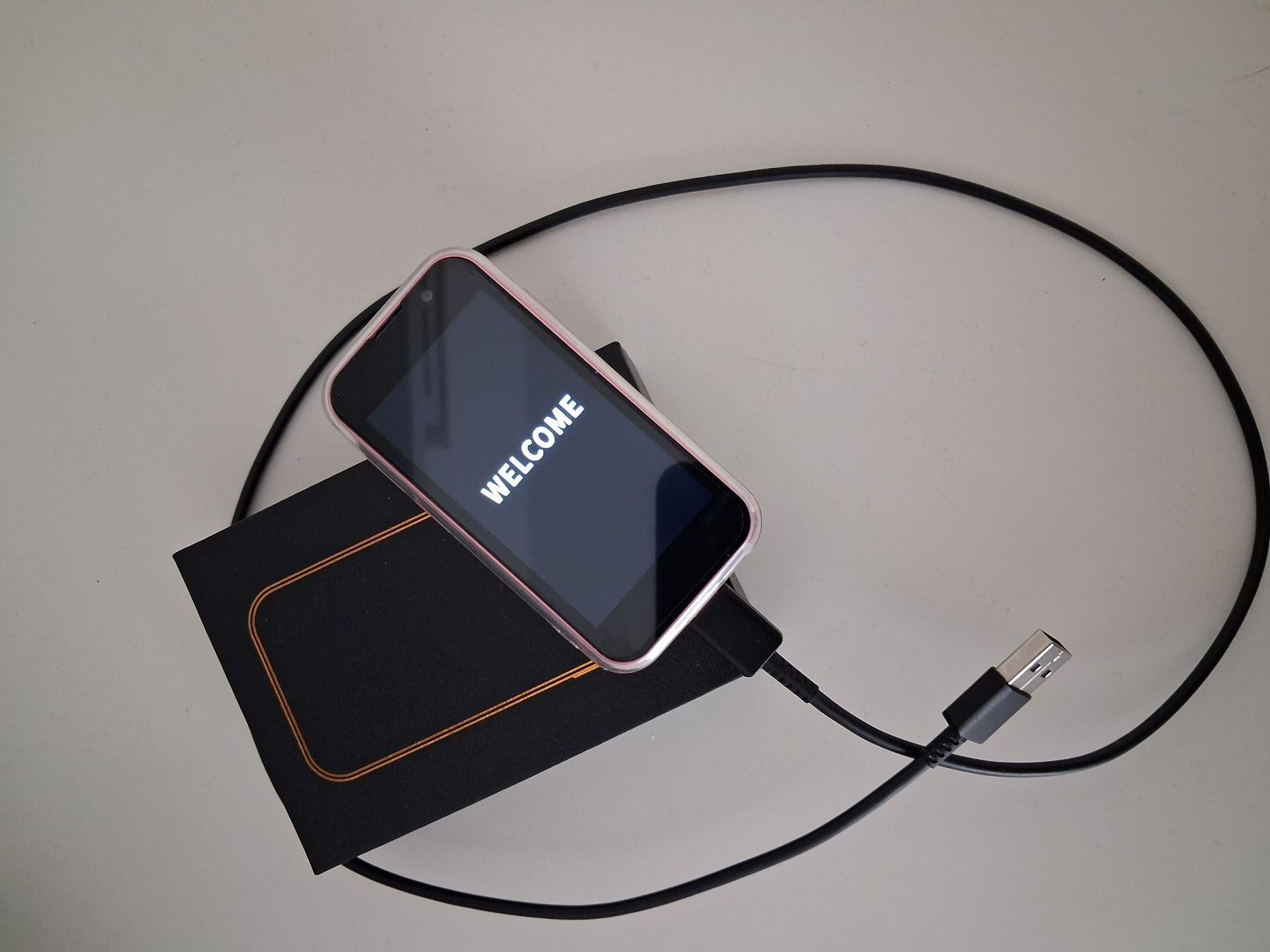 Telefoni cellulari / Smartphones: SMARTPHON - Mini (Kinderhandy) – Nuovo (secondo la descrizione) da Goldach venduto da kg57-3