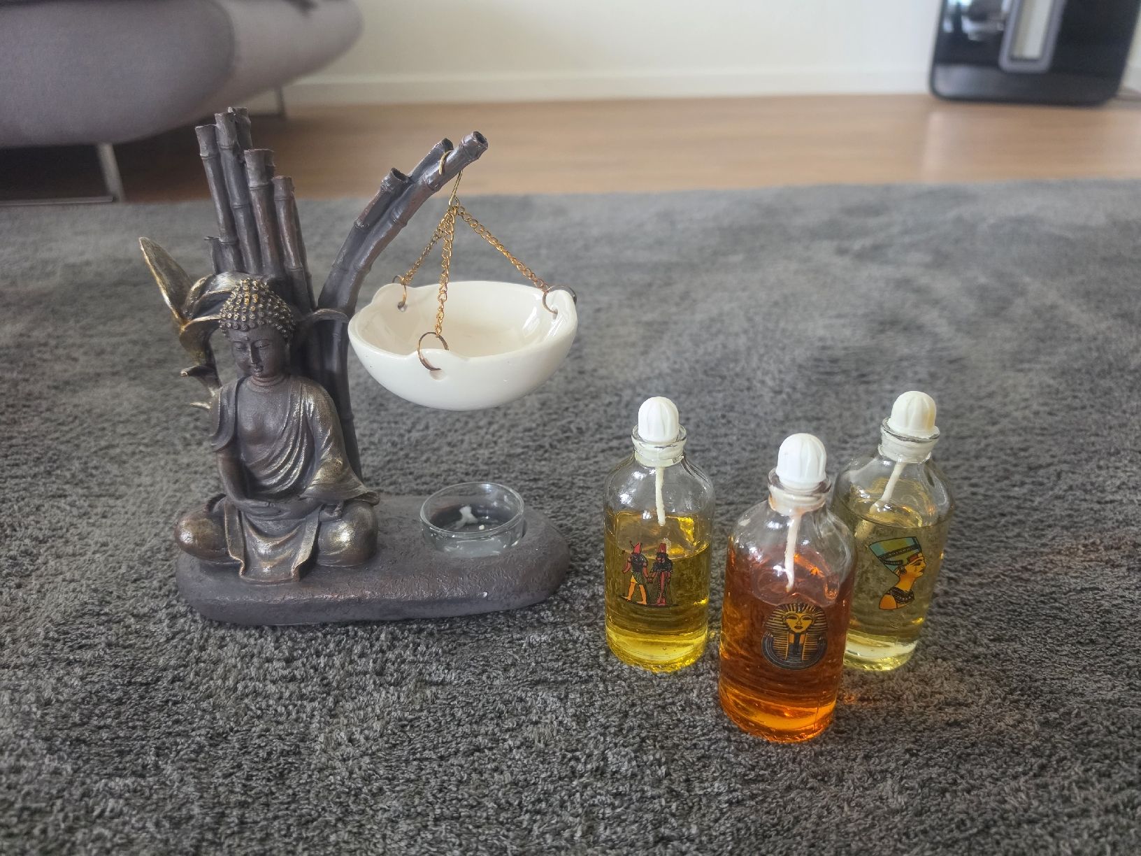 Diffusori di oli essenziali: Ätherische Öle Diffuser – Usato da Embrach venduto da sar_dq2y