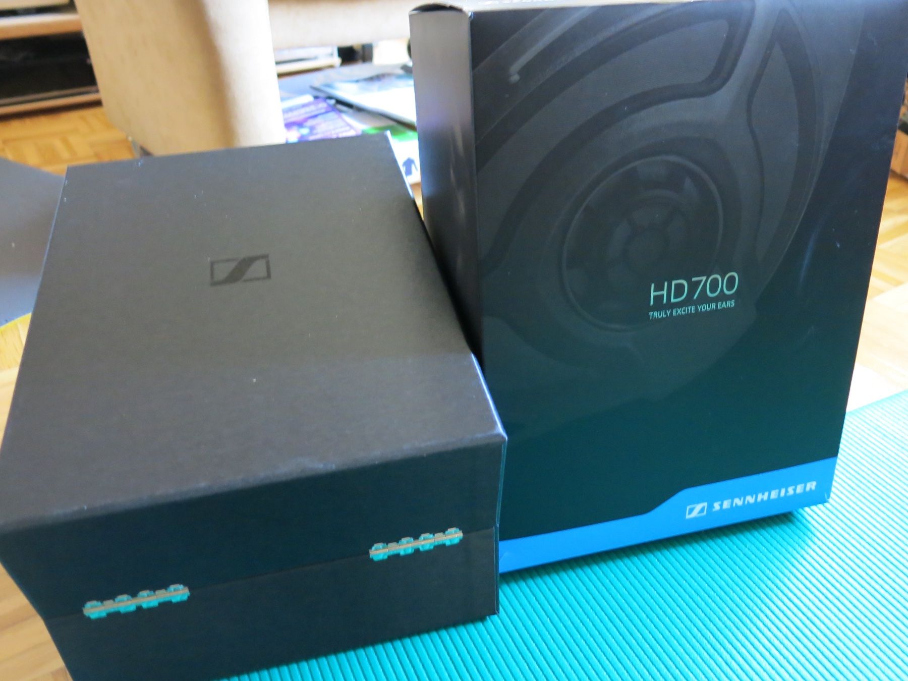 Sennheiser Cuffie: Sennheiser HD700 – Usato da Sargans venduto da Tritonurs 4