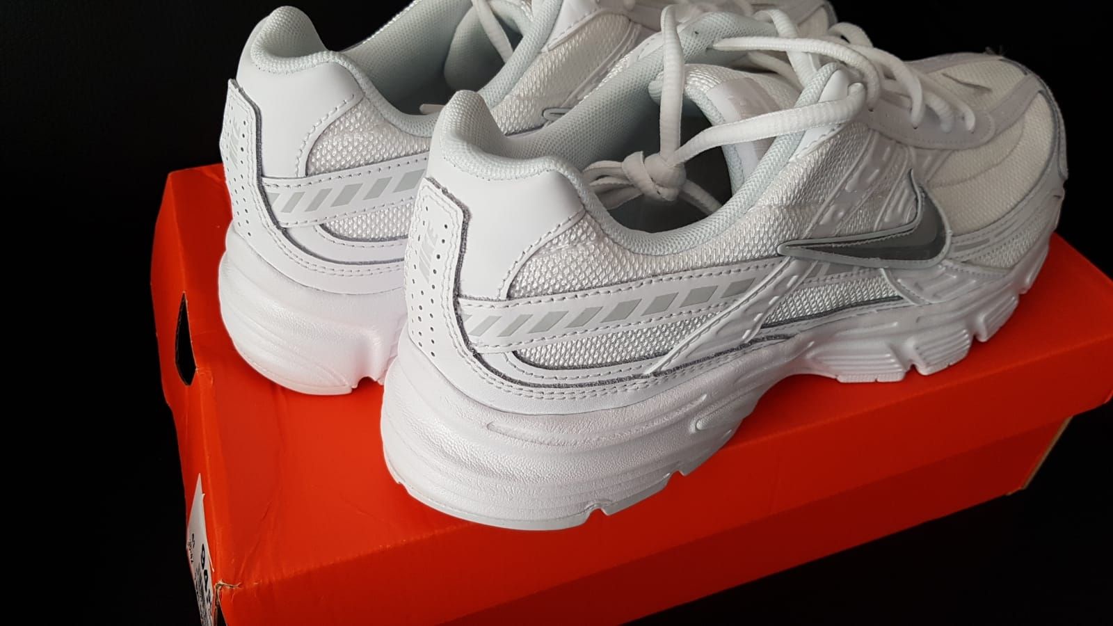Nike Scarpe da uomo: Sneakers Nike INITIATOR GR.41 – Nuovo e nell'imballaggio originale da Zürich venduto da ata_c8nh 3