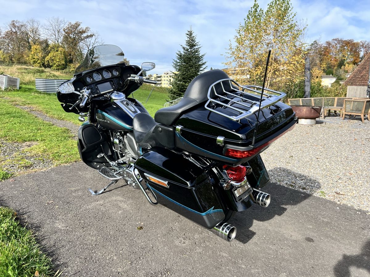 Harley-Davidson Touring: 2016 Harley Davidson Electra Glide Ultra Limited CVO – Usato da Meggen venduto da PrecisionBobbers 4