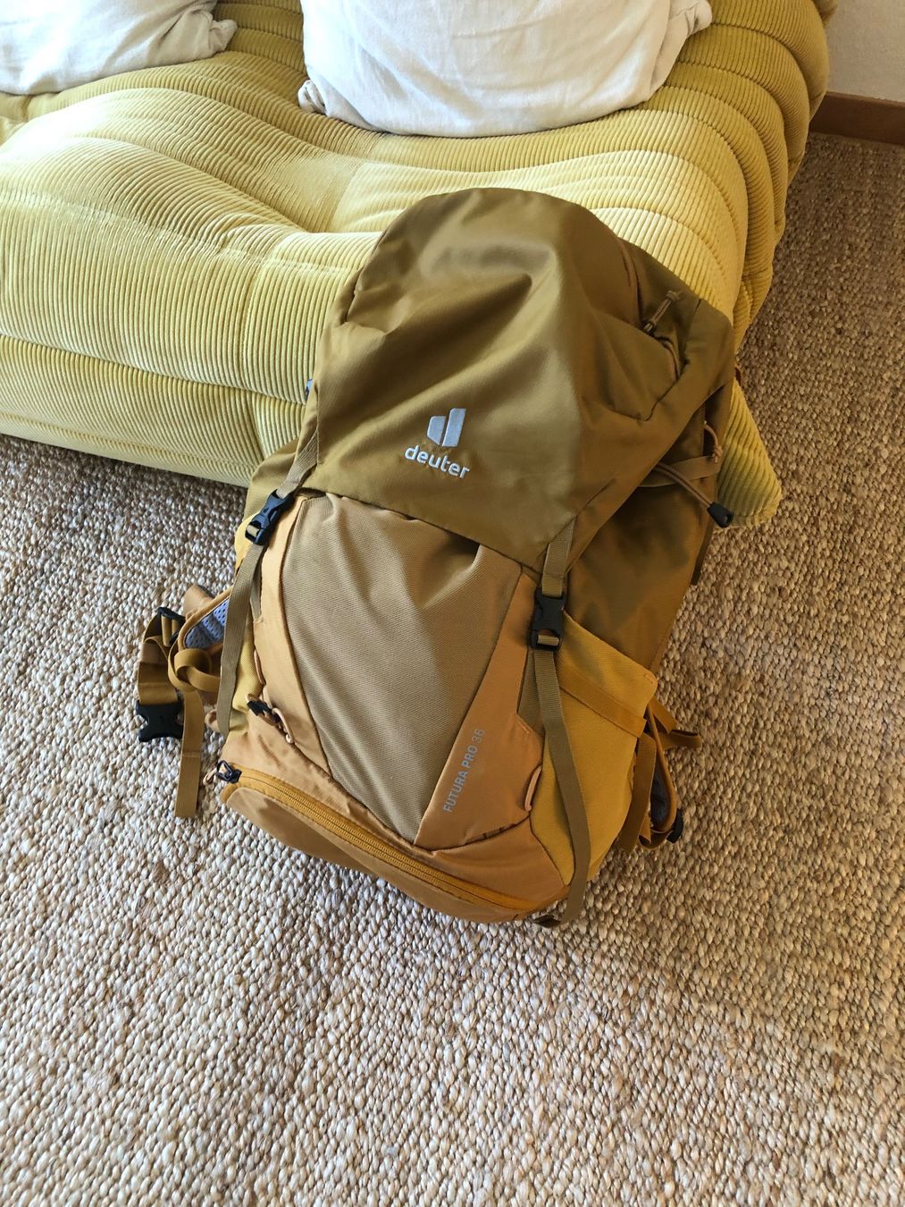 Deuter Zaini: Rucksack Futura Pro 36 – Usato da Zürich venduto da springsummer