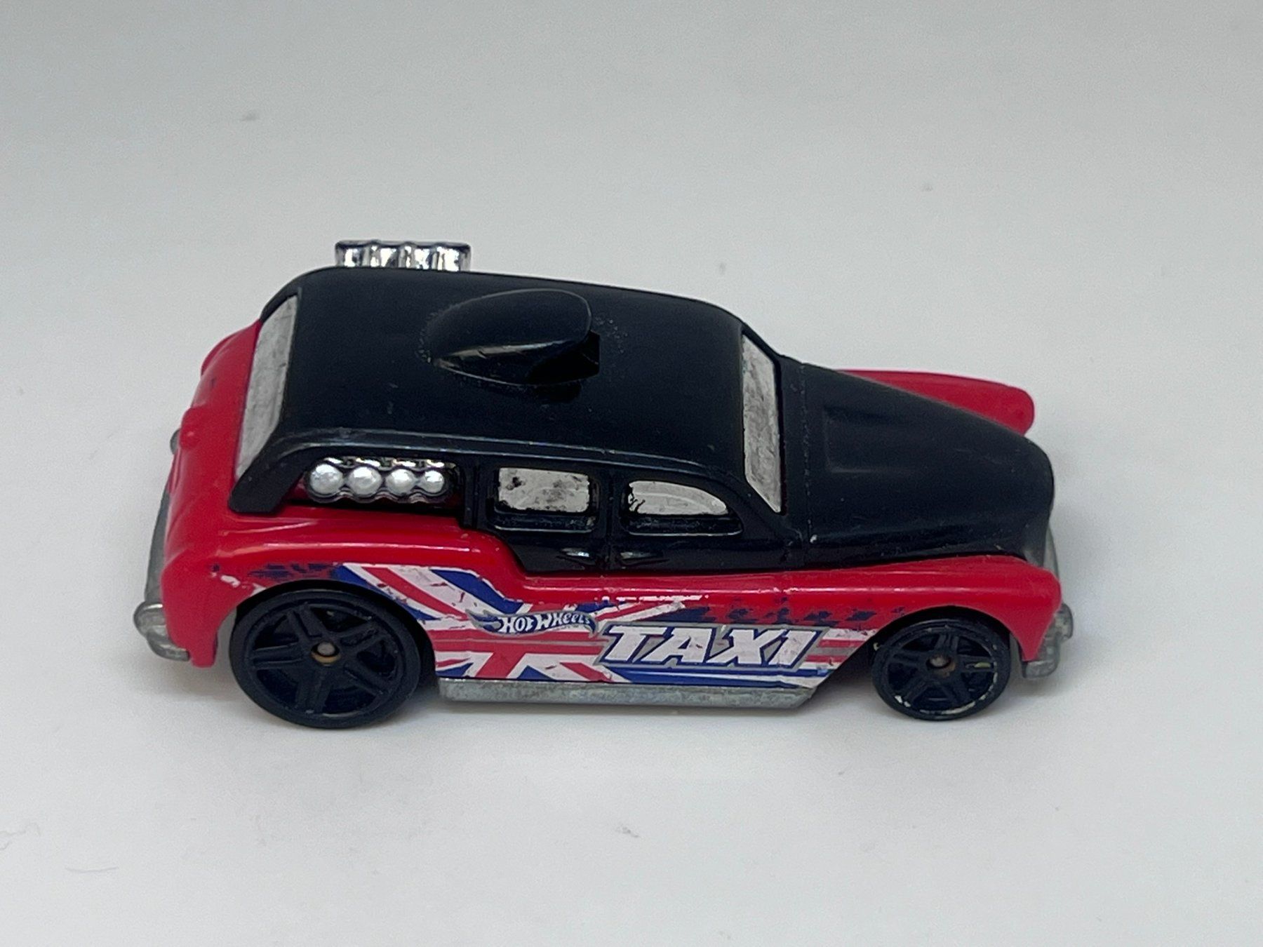 Hot Wheels Modellini d'auto: Hot Wheels Cockney Cab II #470 – Usato da Wildegg venduto da LaaBoutique 1