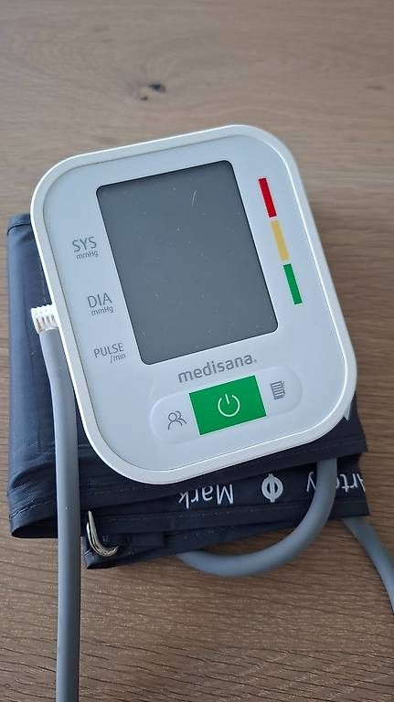 Appareils médicaux: Blutdruckmessgerät – Neuf avec emballage d'origine à Horn par G_mueller