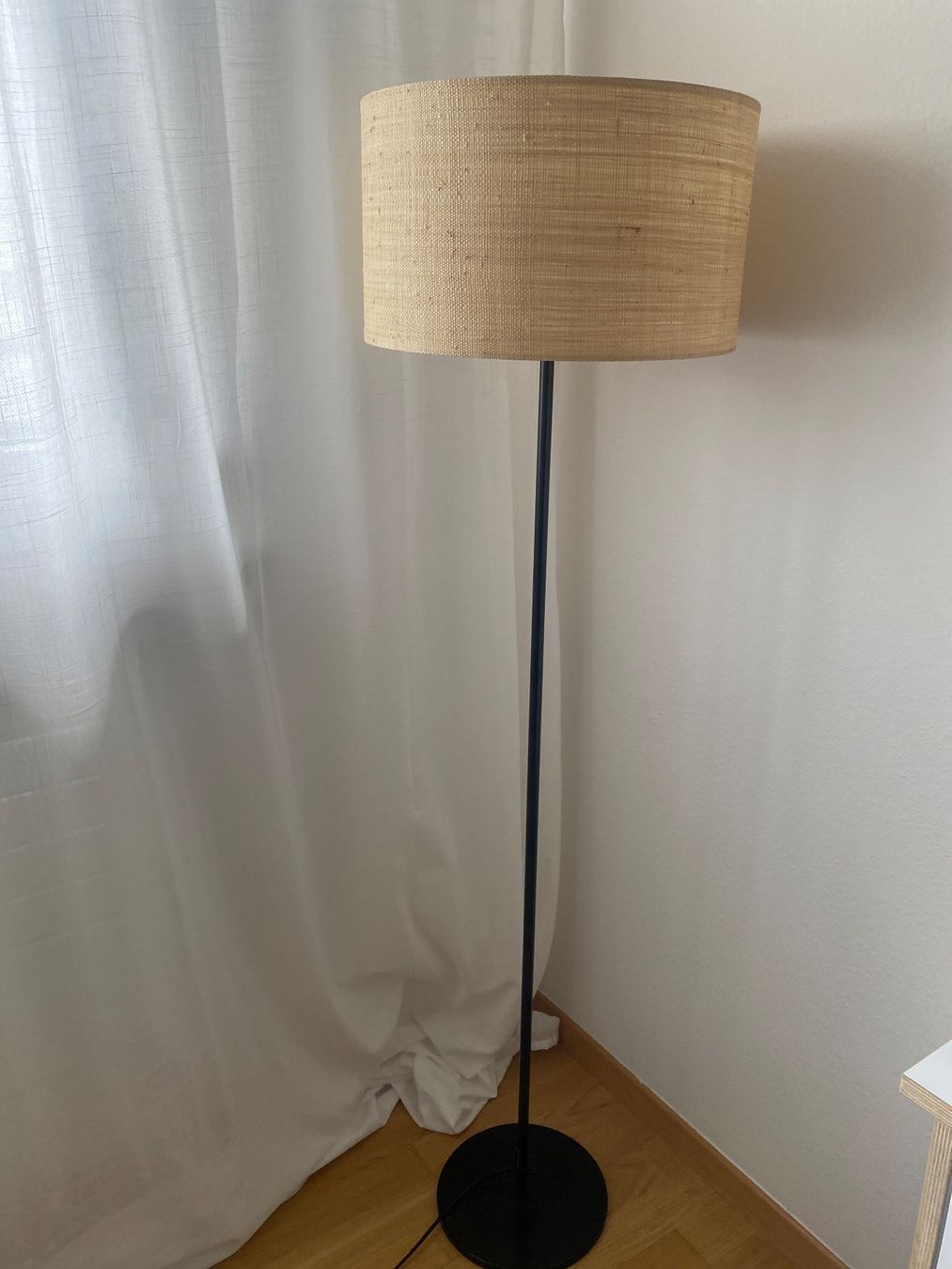 Lampes: Schöne Stehlampe – D'occasion à St. Gallen par rut_2znq