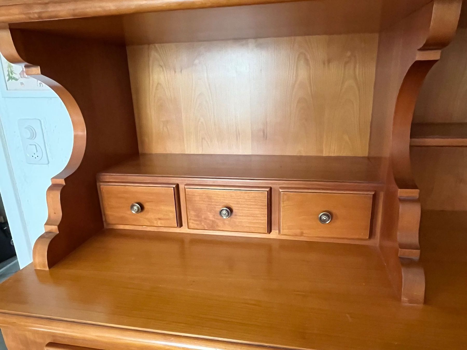 Credenze: Buffet Kirschbaum Massivholz ("Berner Buffet") / Wohnzimmer – Usato da Buchs AG venduto da Hagizahn 2
