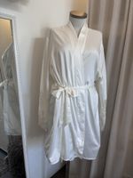 Brautmode: Elegante Morgenmantel "Mrs.", Grösse M/L