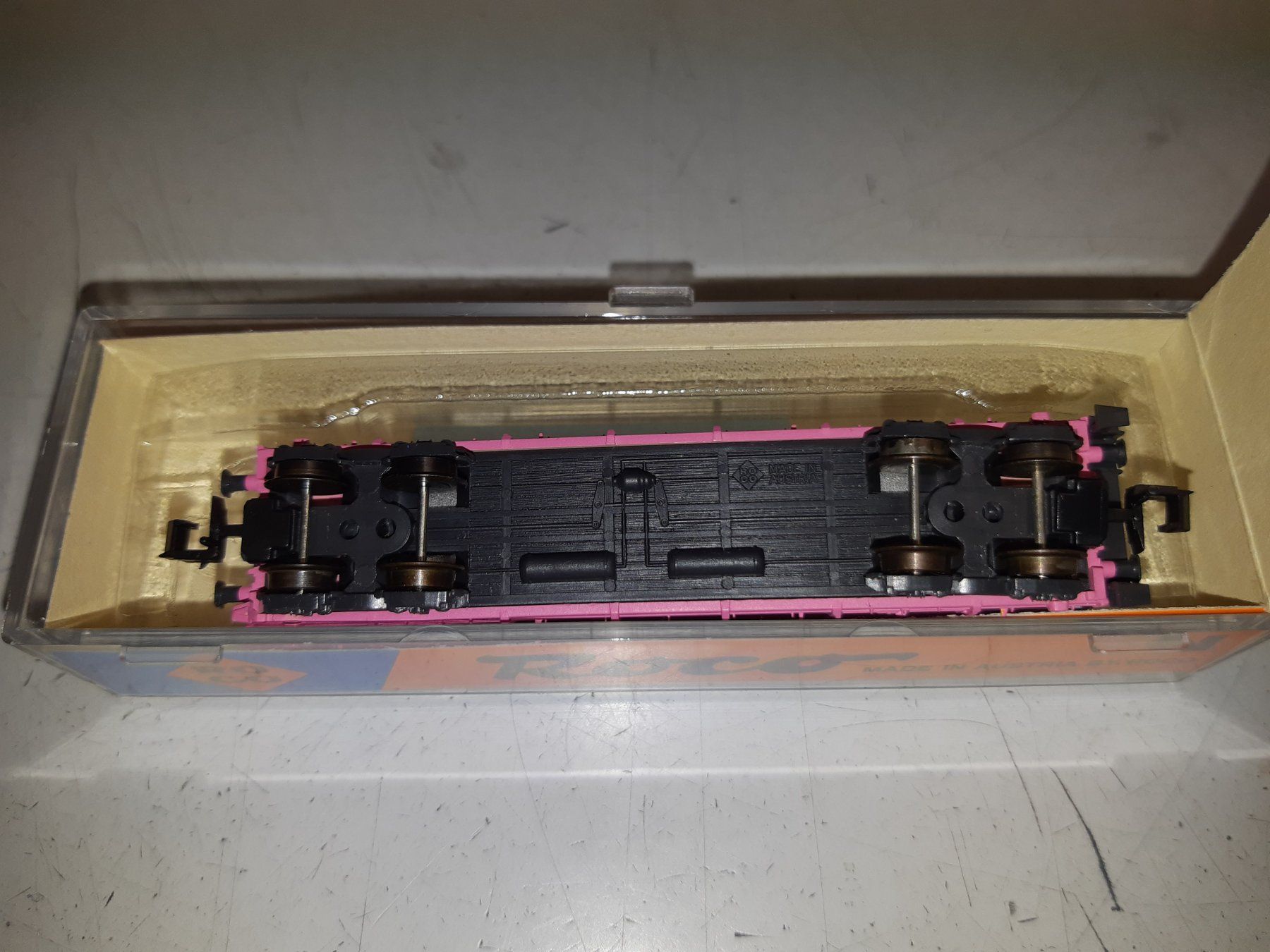 Roco Modellini di ferrovie: SBB Güterwagen pink Spur N, Roco 25169 – Nuovo (secondo la descrizione) da Mitlödi venduto da blackgnat79 5