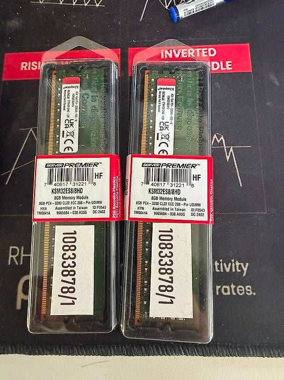Kingston Memory / RAM: Kingston Server Premier DDR4 UDIMM 8GB – Gebraucht aus Bassersdorf von demitdenase