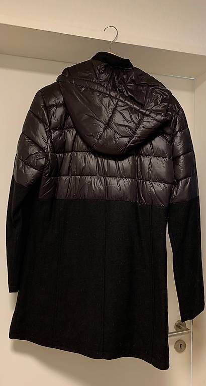 Giacche: Winterjacke neuwertig  – Usato da Reinach BL venduto da Lionseul 2