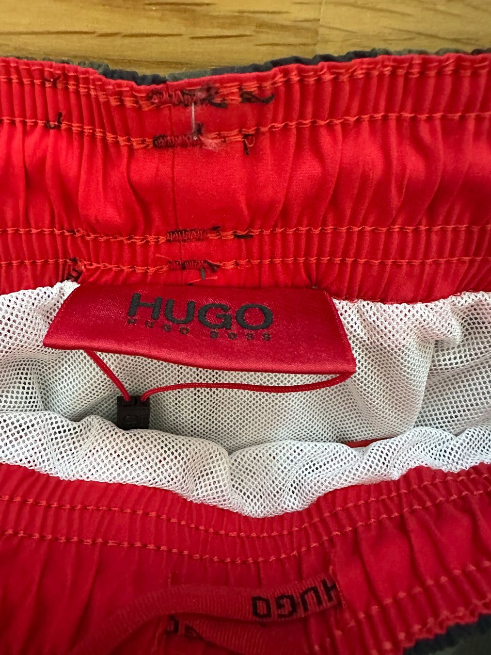 Hugo Boss Costumi da bagno: Hugo Boss Herren Badehose, Tarnmuster, Grösse M – Nuovo e nell'imballaggio originale da Unterägeri venduto da StefanGekko 9