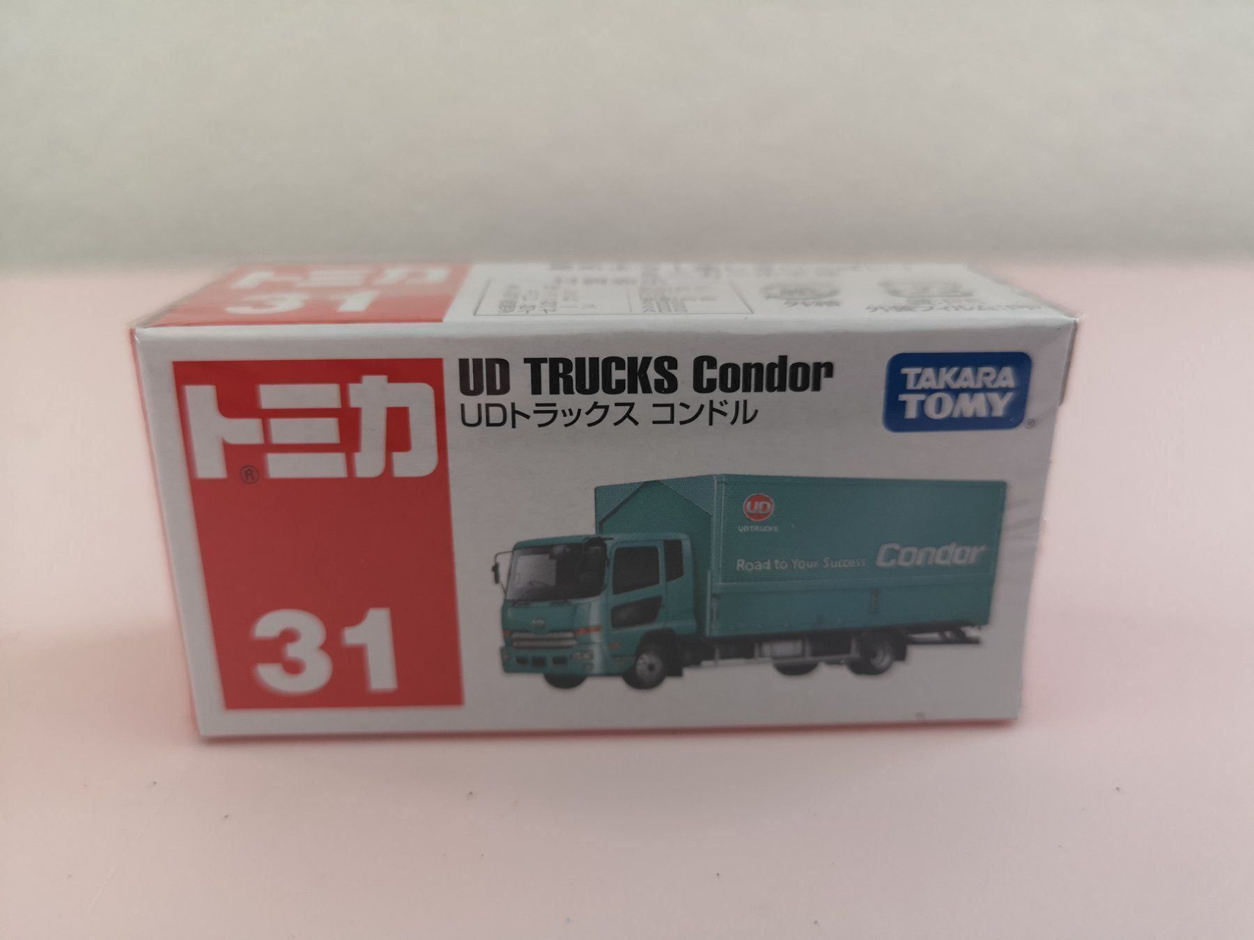 Modellini d'auto: Tomica 31 UD Trucks Condor – Nuovo e nell'imballaggio originale da Echichens venduto da aegis0129
