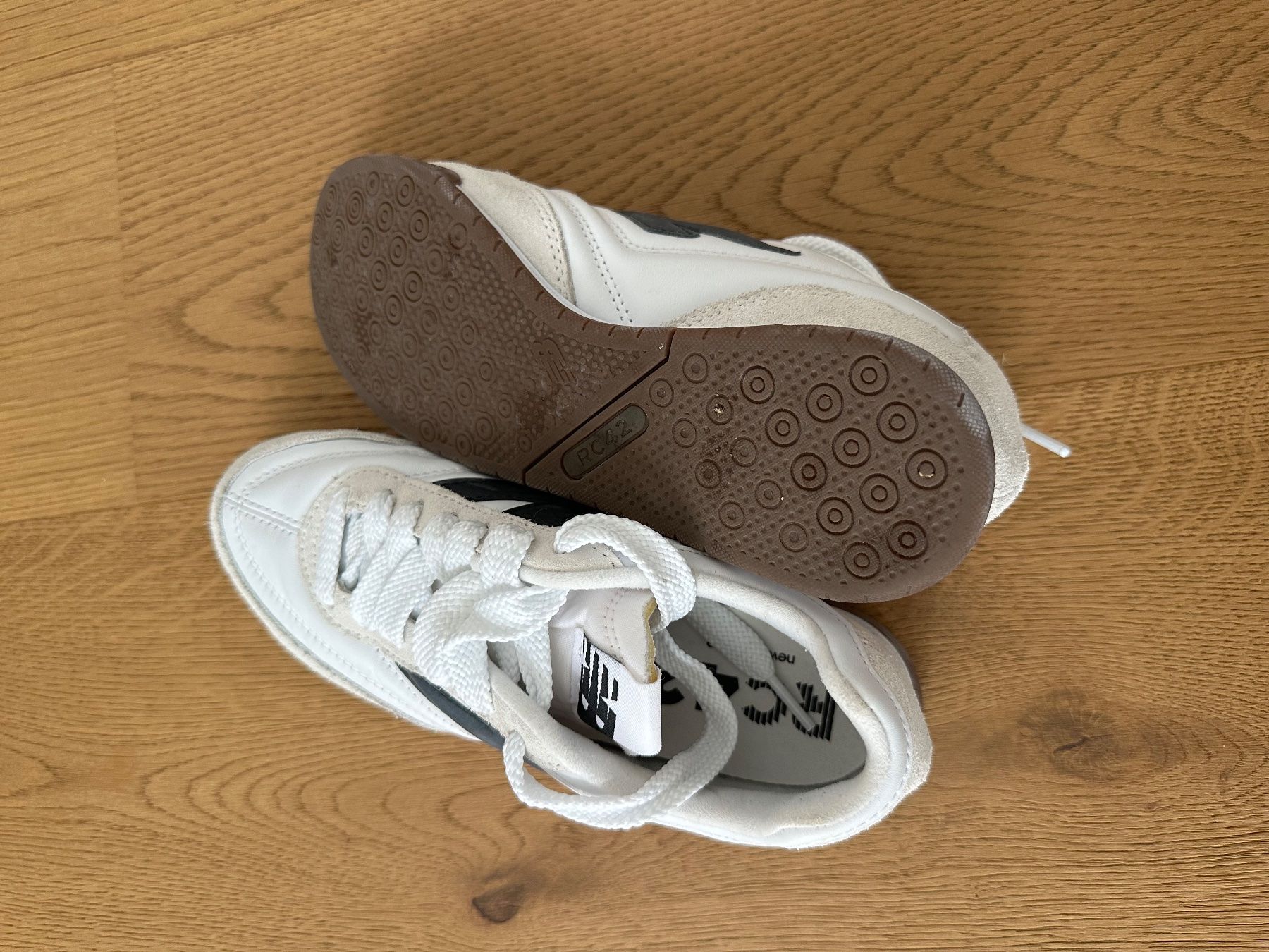 New Balance Scarpe da donna: New Balance RC42 Sneaker – Usato da Ebikon venduto da Einganzesleben 1