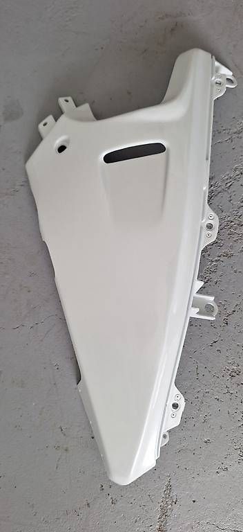 Tutti i ricambio per moto: carénage – Usato da PERREFITTE venduto da pan52