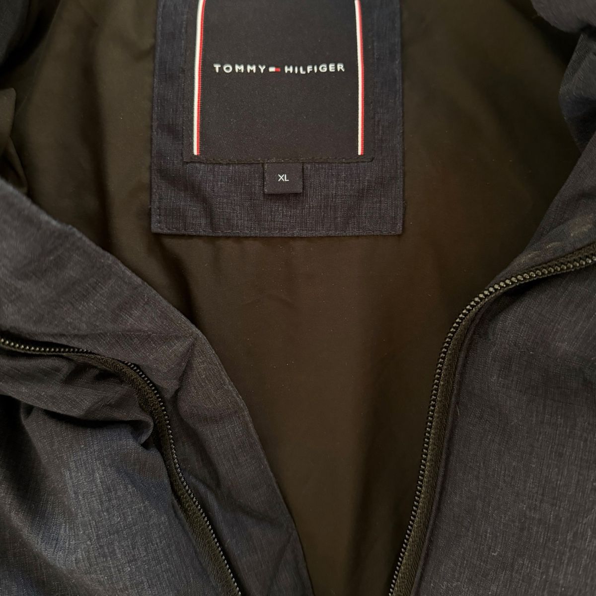 Tommy Hilfiger Mäntel: Tommy Hilfiger puffer jacket – Neu (gemäss Beschreibung) aus Plan-Les-Ouates von Loved_Panda_Clothing 4