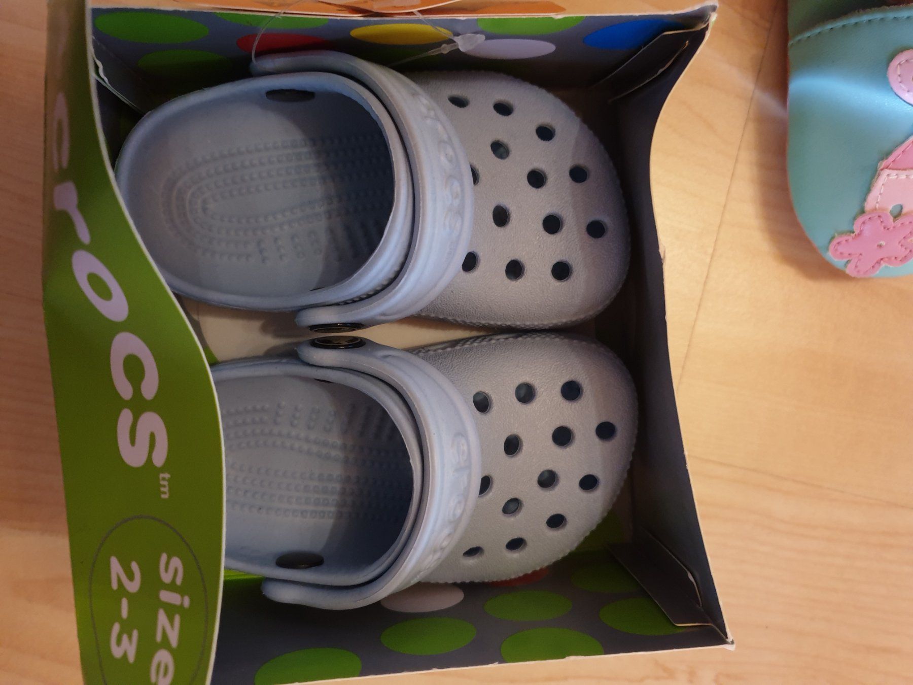 Crocs Scarpe per ragazzi: Crocs grösse 17-19 – Nuovo e nell'imballaggio originale da Reutigen venduto da Easy0807