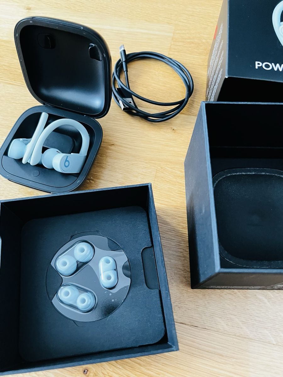 Casques audio: Powerbeats pro – D'occasion à Bern par Things4U2buy