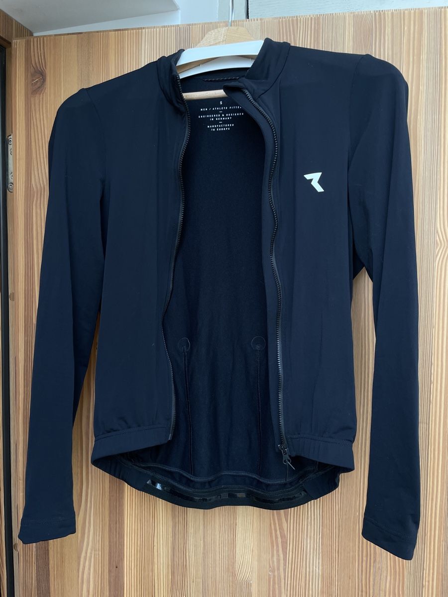 Ryzon Canottiere & Pantaloni: Cycling Longsleeve Jersey Men – Usato da Bern venduto da Robertrey7