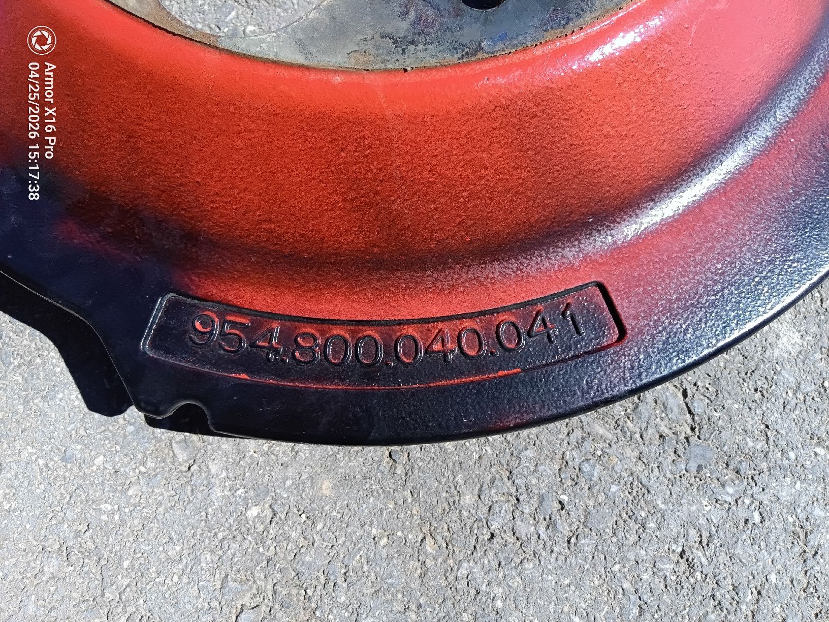 Fendt Altro per industria metallurgica: Radgewicht Halteplatte Fendt  – Nuovo (secondo la descrizione) da Schafisheim venduto da ruderer15 2