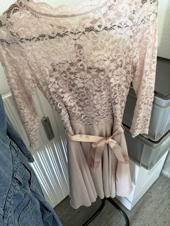 Swing Kleid Spitze Altrosa 3/4 Arm mit Schleife neuwertig