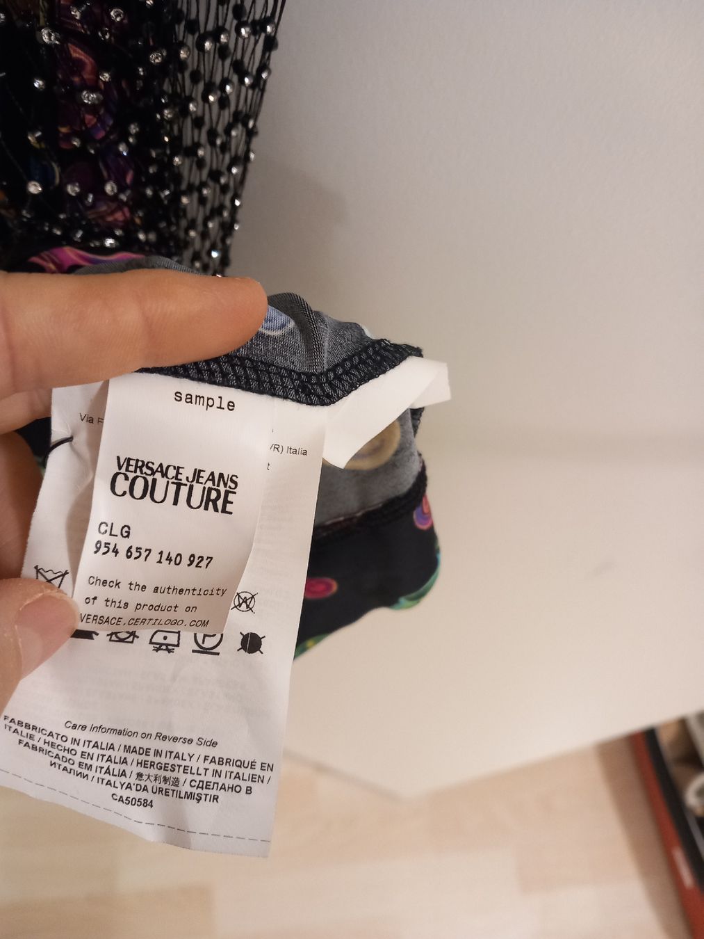 Versace Kleider: Kleid versace – Neu (gemäss Beschreibung) aus Buchs AG von tac_zz5h 5