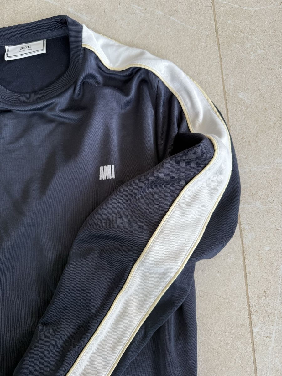 Pullover & Sweatshirts: AMI Sweater, navy/white, Size M – Gebraucht aus Wilen b. Wollerau von ccgold 2