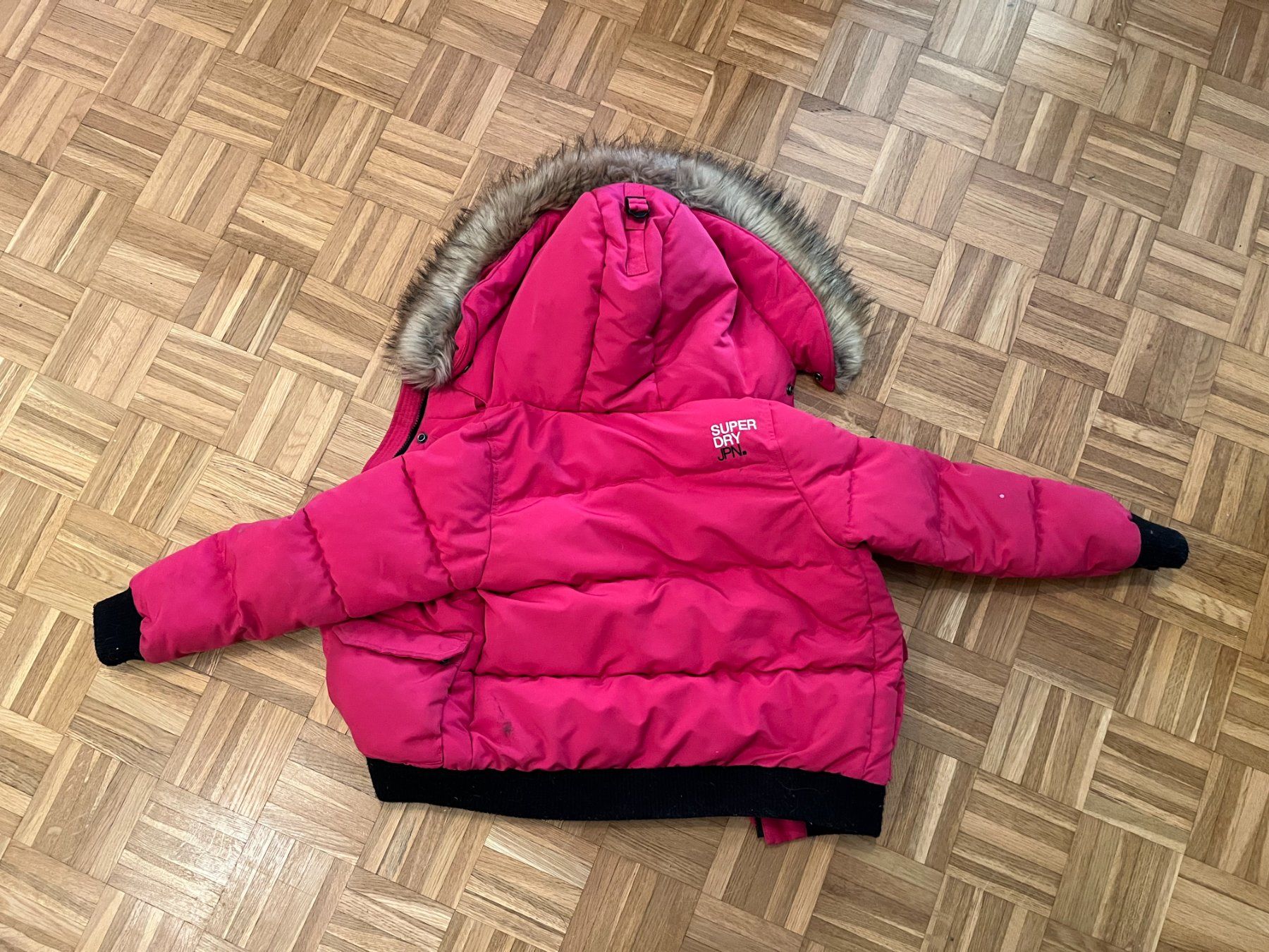 Superdry Giacche & Cappotti: Superdry & Co Mädchen Winterjacke Pink – Usato da Winterthur venduto da mercator321 2