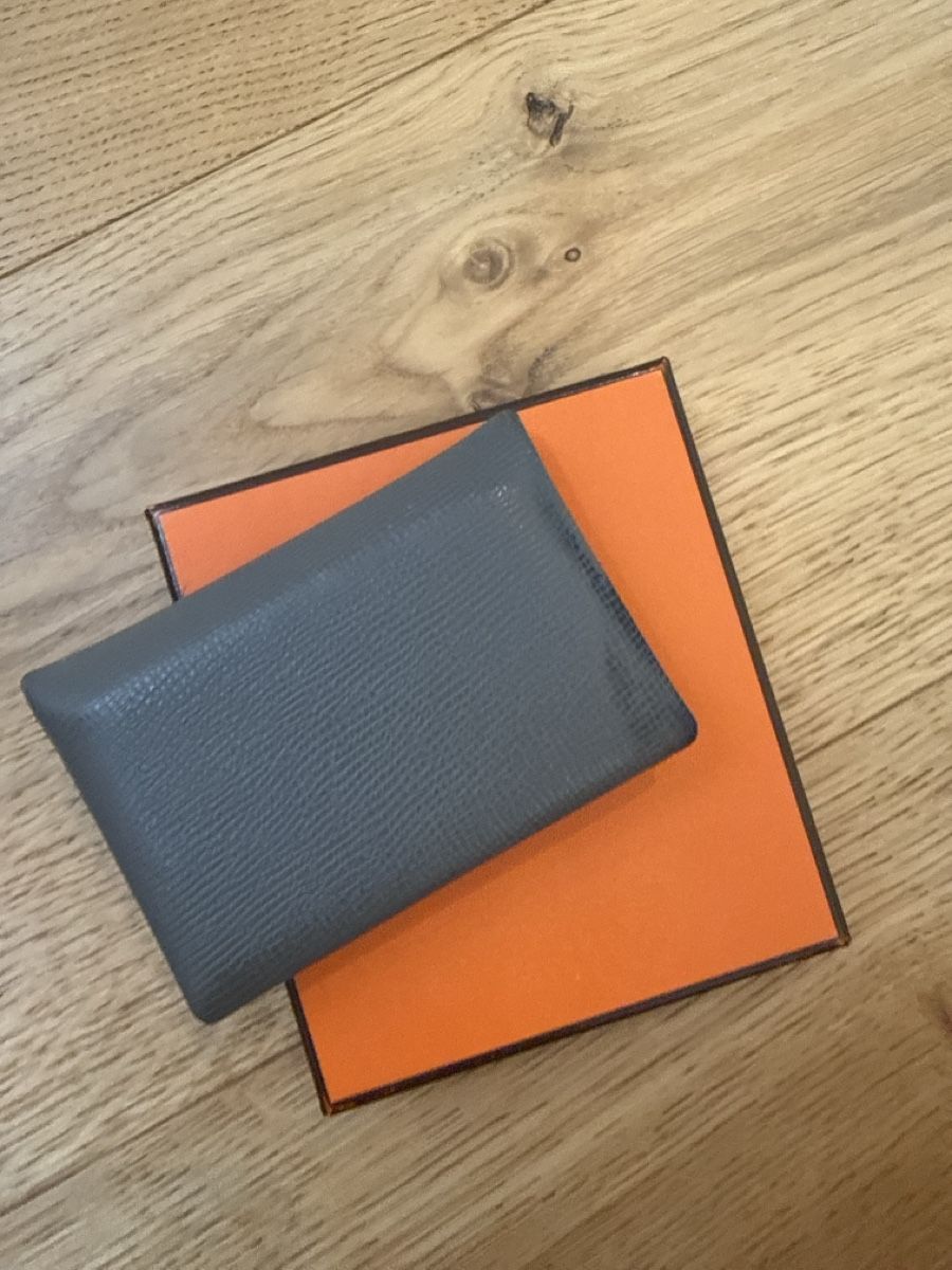 Hermès Portafogli: Hermes Calvi Wallet – Usato da Zürich venduto da bremetobias