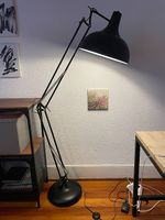 Lampe sur pied 