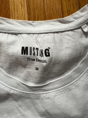 Mustang T-Shirt, New York Print, Weiss, Grösse M, Top!