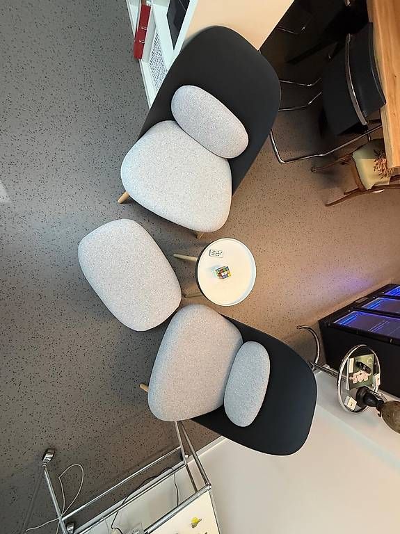 Fauteuils: Sitzlounge – D'occasion à Oetwil a.d.L. par B.A.11 3