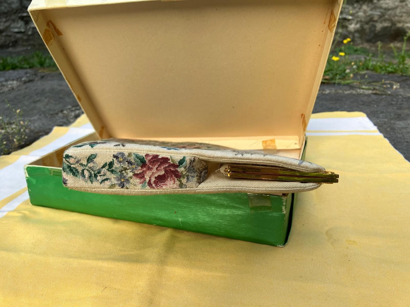 Borse da donna: Vintage Clutch Bag – Usato da Monte Carasso venduto da arn_dime 6