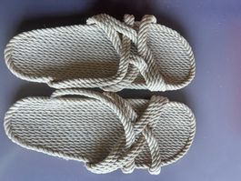 Unisex Sommer-Flippflopps aus Schnur, ca. Grösse 43