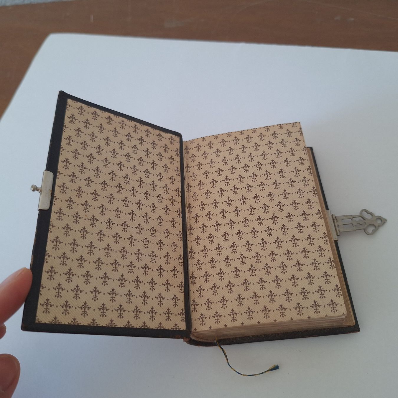Bücher: Antikes Gebets- und Andachtsbuch, Perlmutt – Gebraucht aus Winterthur von ric_rl7n 6