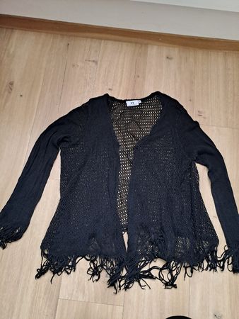 Schwarze Strickjacke von B.B Design, Grösse XL, Top Herbst!