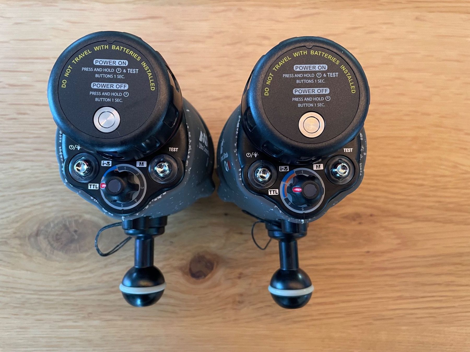 Flash: AOI Q1i Ultra Compact Strobe – Nuovo (secondo la descrizione) da Zürich venduto da Fabian.W 1