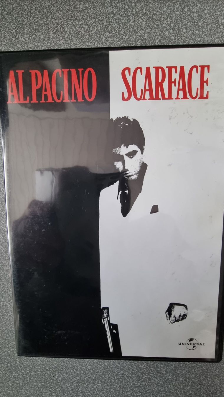 Tutti i DVDs: DVD Scarface / Al Pacino – Usato da Oetwil am See venduto da fineli2
