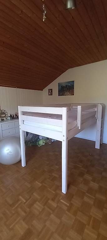 Lits: Hochbett Micasa mit Leiter – D'occasion à Speicher par Luzcy
