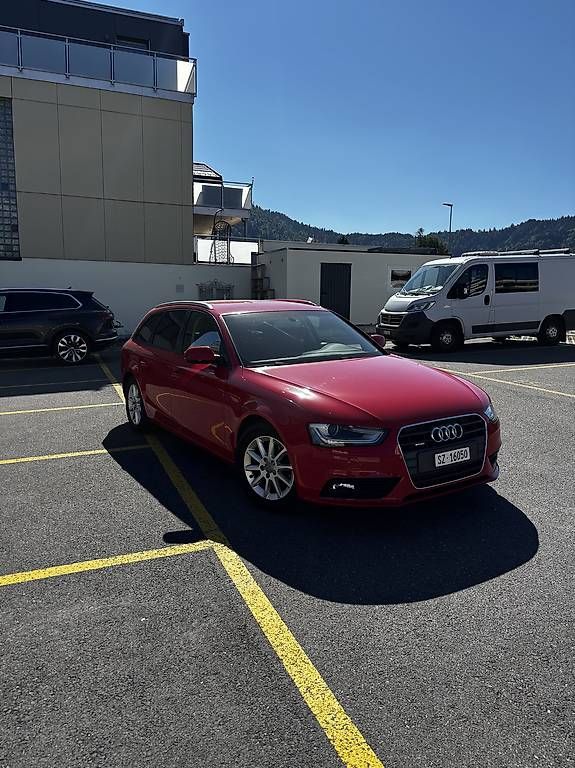 Audi Automobili: Audi A4 Avant 1.8 TFSI – Usato da Rothenthurm venduto da max_56yg