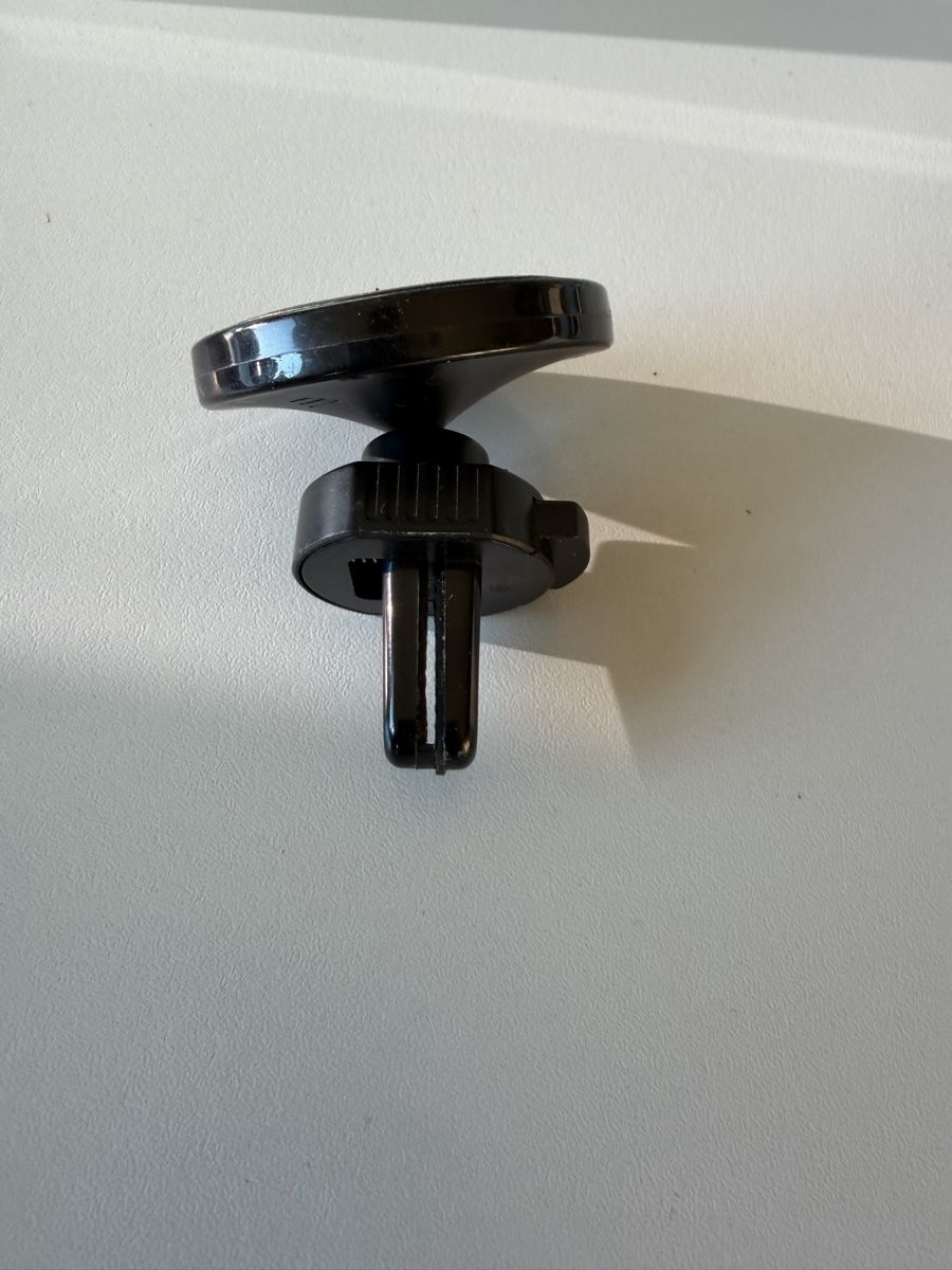 Staffe: Handy Halterung mit Induktionsladung – Usato da Rupperswil venduto da Lukas_meyer 1