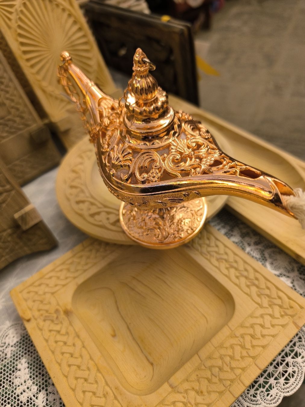 Tutte le decorazioni: Aladin Lampe, neu, Deko-Objekt, Goldfarben, – Nuovo (secondo la descrizione) da Zürich venduto da gobel 5
