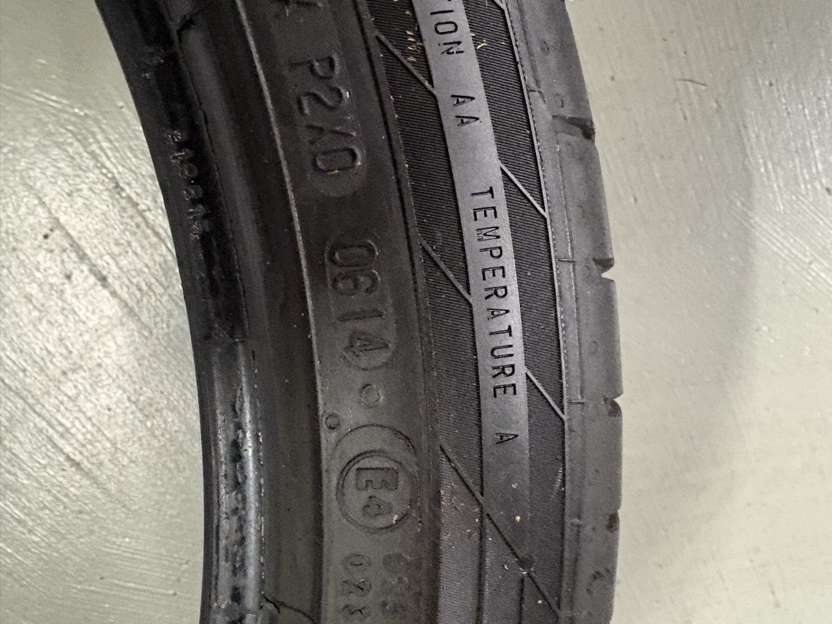 Pneus & Roues: 2x 245/40 R20 Continental  – D'occasion à Derendingen par per_gwh9 1