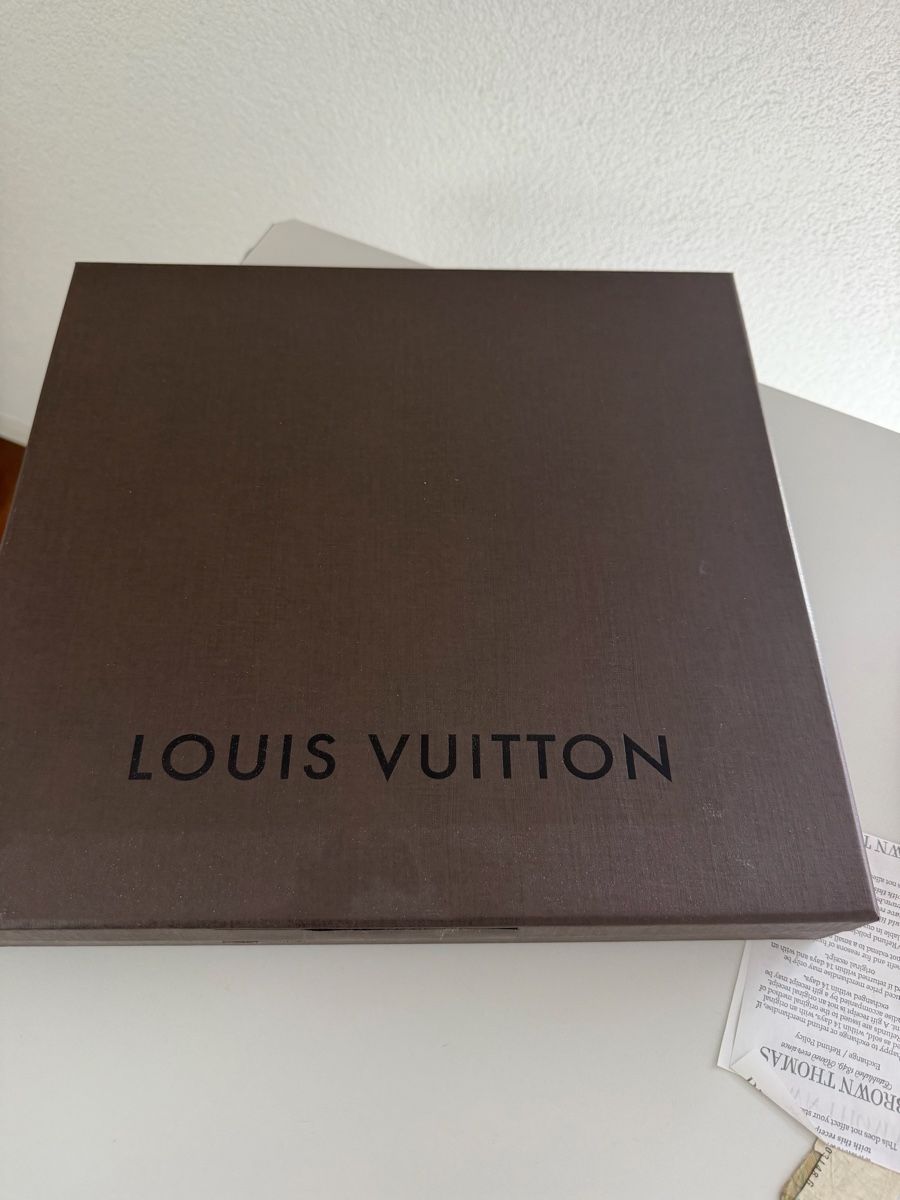 Louis Vuitton Foulard & Sciarpe: Louis Vuitton Monogram Shine Tuch Original  – Usato da Bachenbülach venduto da narapopo 6