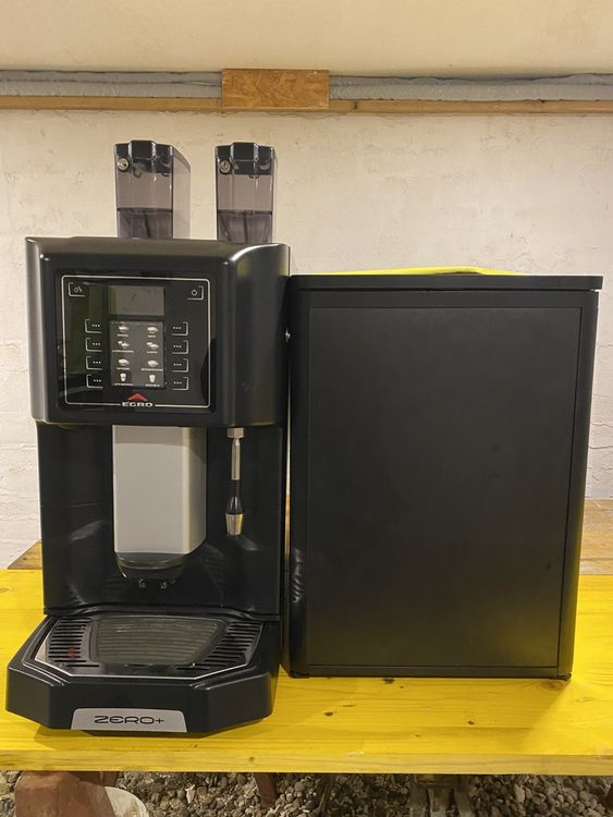 Egro Zero+ Quick-M Kaffeemaschine mit Milchkühler (Gebraucht) in ...