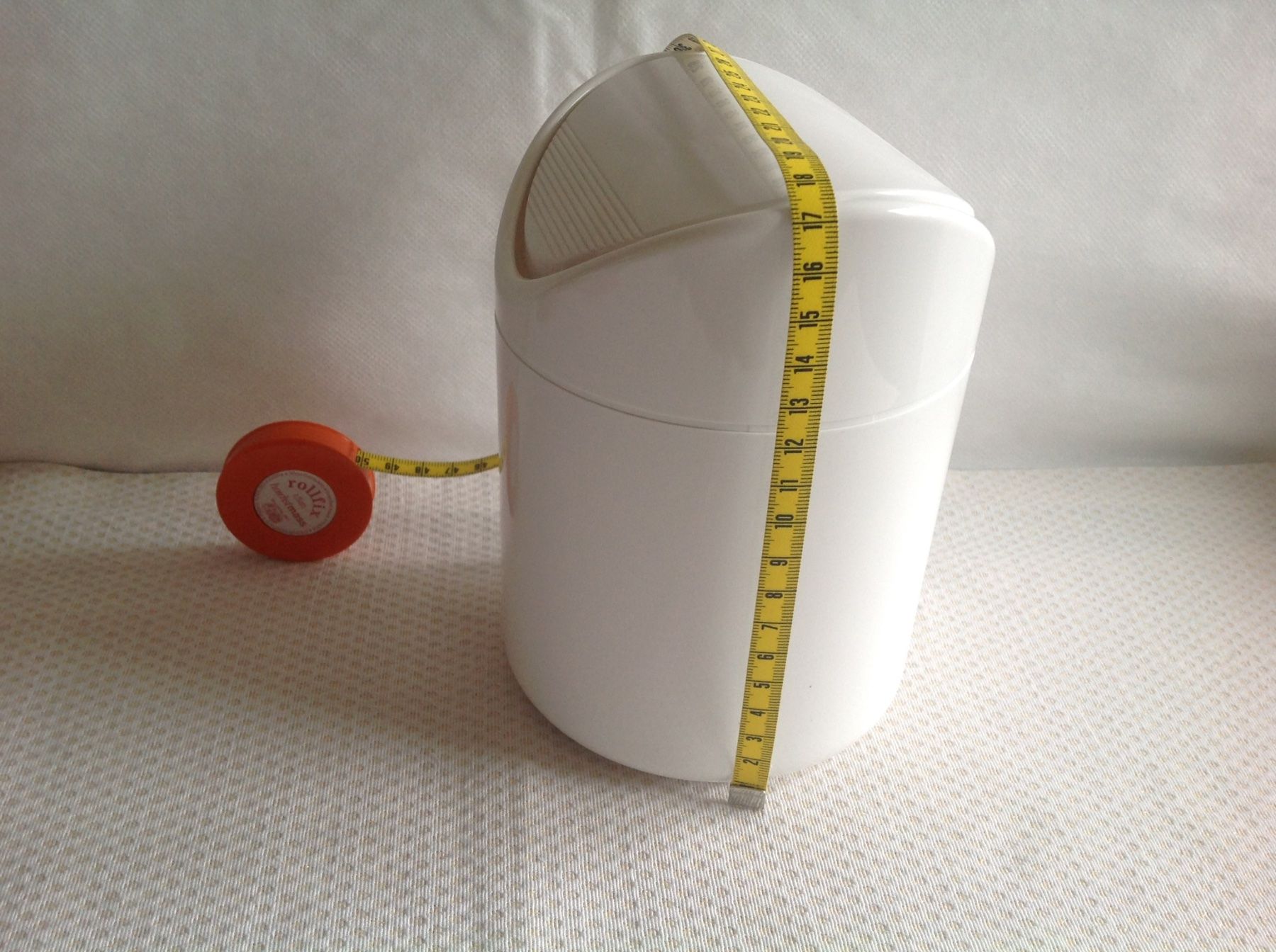 Abfalleimer: Guzzini - petite poubelle – Gebraucht aus Sion von accroshoes 6