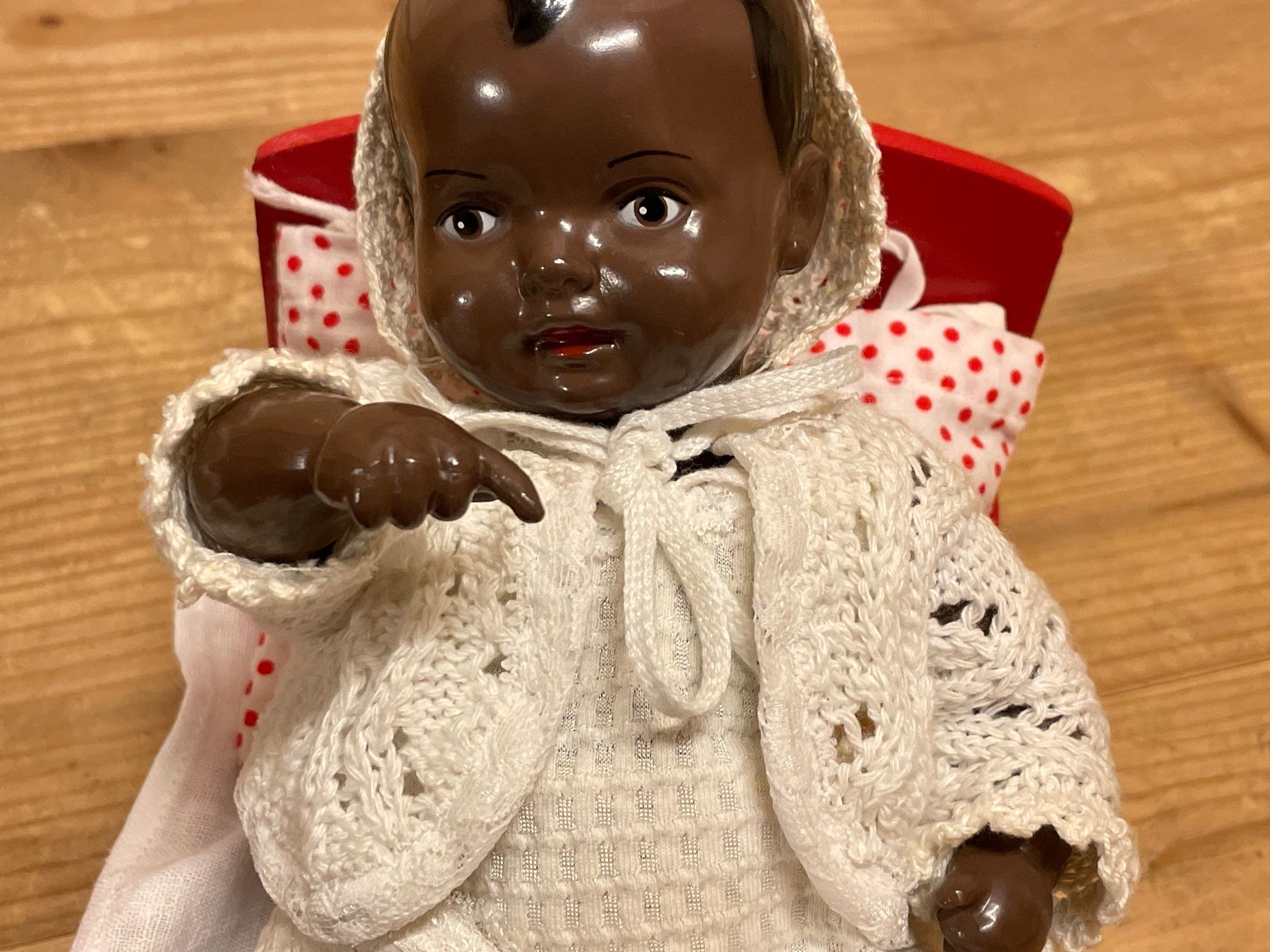 Bambole: Vintage SCHILDKRÖT Puppe mit Bettchen – Usato da Frasnacht venduto da GracyStore