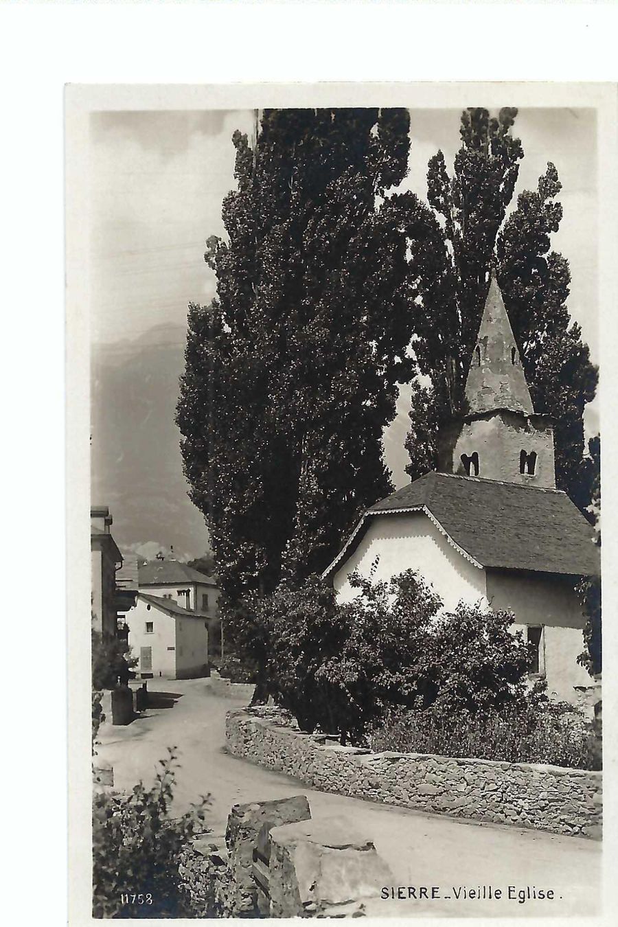 Ansichtskarten: Sierre / Siders:  Vieille Eglise, alte Kirche – Gebraucht aus Thun von 44wart