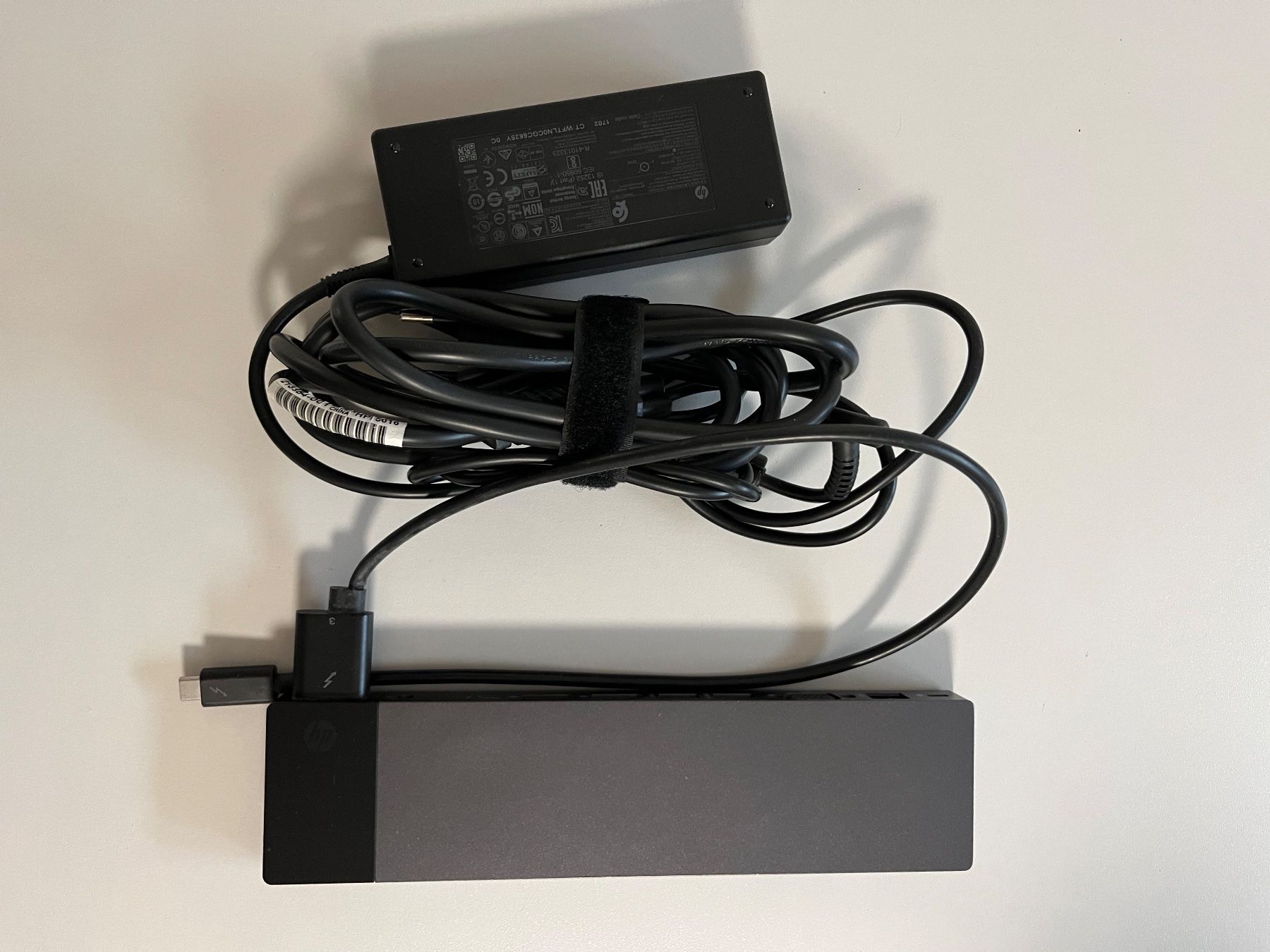 Hewlett Packard Docking station: HP Elite Thunderbolt 3 Dockingstation inkl. Netzteil – Usato da Luzern venduto da sizzla86 1