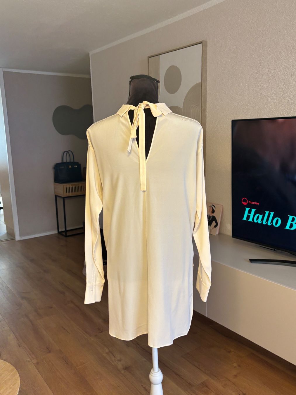 Blusen: Turnover Long  Bluse 100% Seide – Gebraucht aus St. Margrethen SG von dijanaO 5