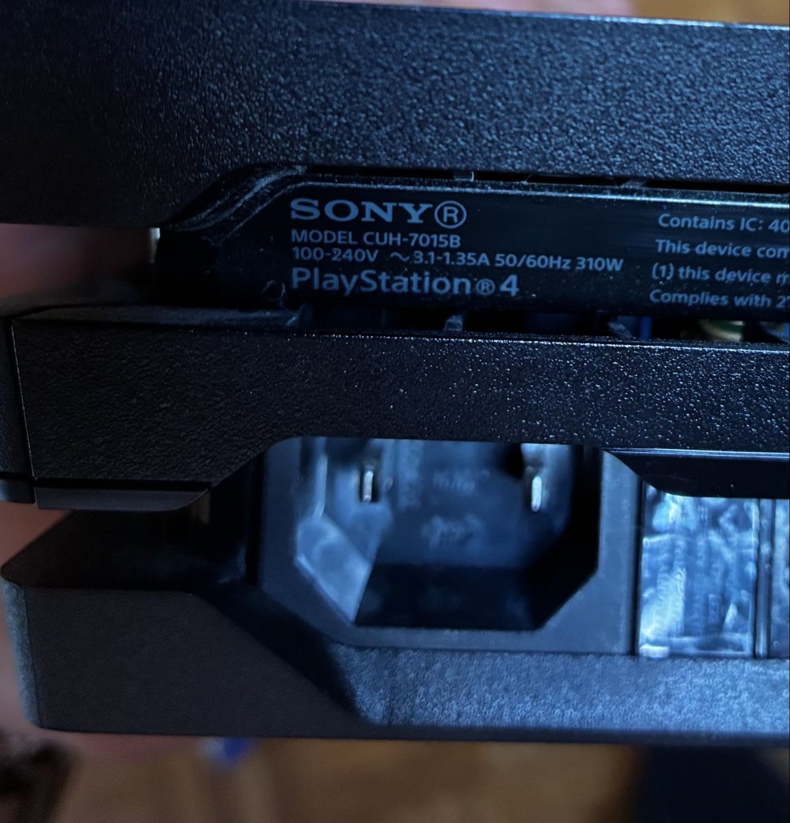 Sony Console: Ps4 Pro – Usato da Ruschein venduto da Motorider2001 2